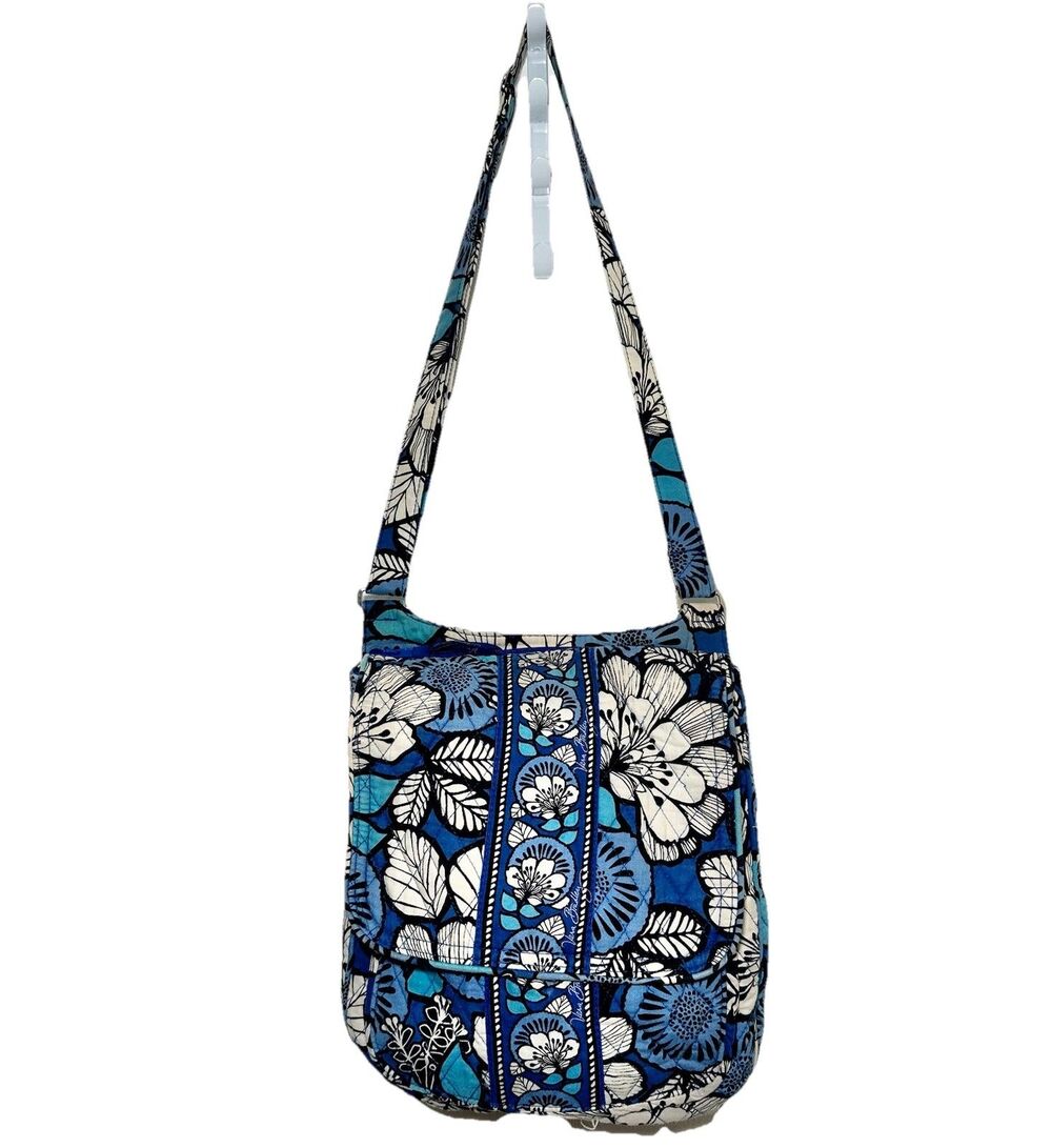 Vera Bradley Blue Bayou Mailbag Crossbody Purse Quilted Cotton Retired Floral